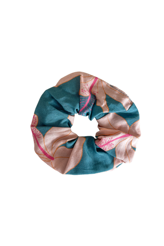 Finish the Look Scrunchie in Koki'o Blossom (Teal)