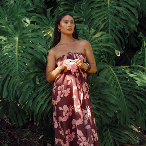 woman wearing pareo with awapuhi print