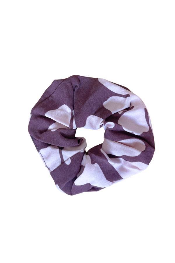 Finish the Look Scrunchie in Vintage Hibiscus (Coco)