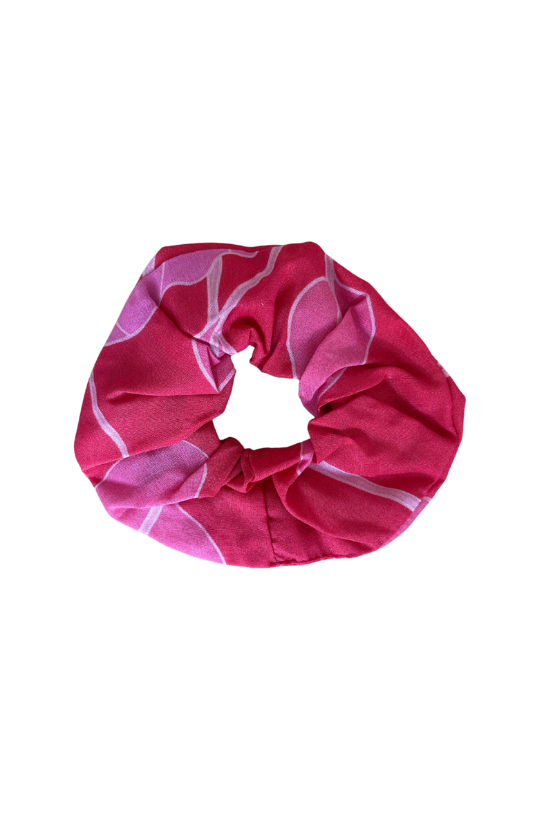 Finish the Look Scrunchie in Ma'o Hau Hele (Strawberry Guava)