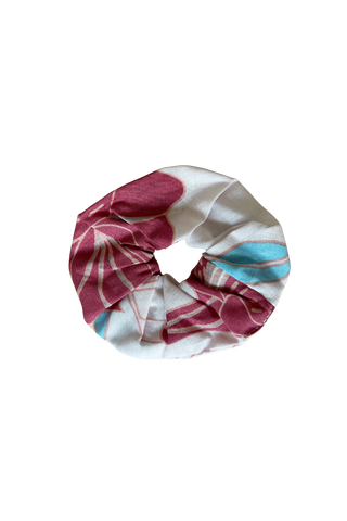Finish the Look Scrunchie in Island Breeze