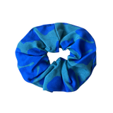 Finish the Look Scrunchie in Island Retro (Blue)