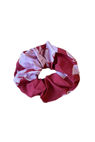 Finish the Look Scrunchie in Lei 'Awapuhi (Kanawao)