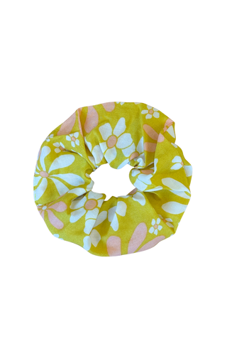 Finish the Look Scrunchie in Tropical Garden