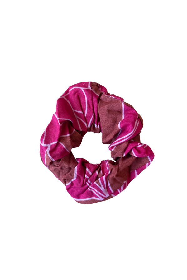 Finish the Look Scrunchie in Garden 'Awapuhi (Sienna)