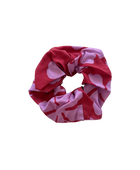 Finish the Look Scrunchie in Island Retro (Berry)