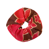 Finish the Look Scrunchie in Retro Pua