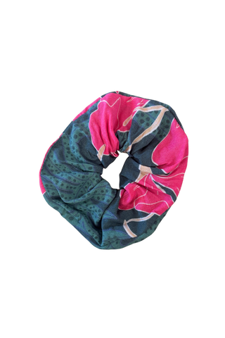 Finish the Look Scrunchie in Fern & Ginger