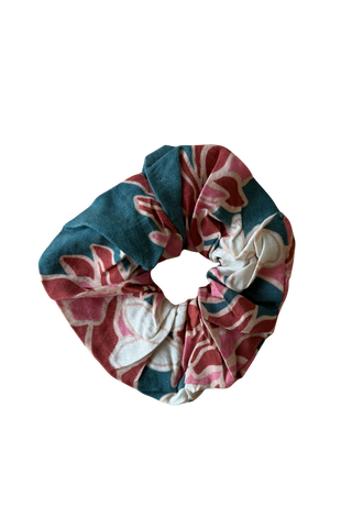 Finish the Look Scrunchie in Tiare Ginger