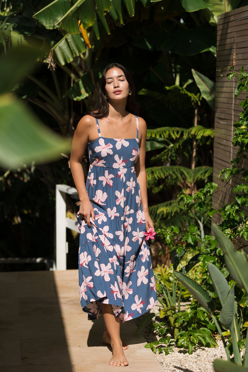 Aila Dress in Koki'o Blossom (Navy)