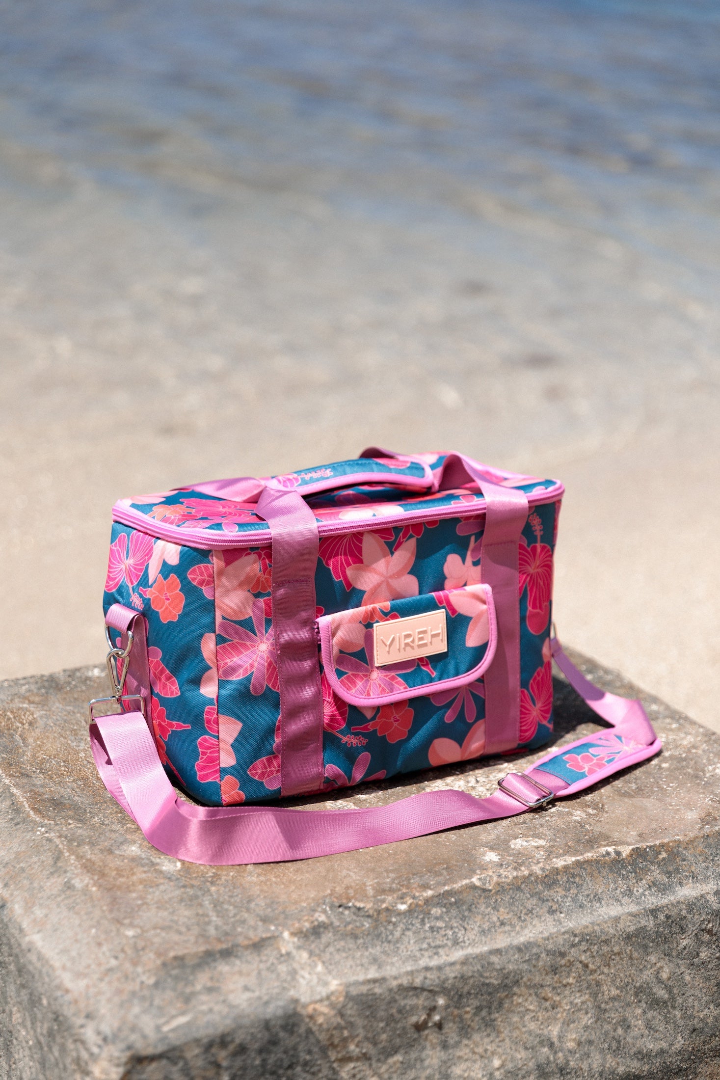 colorful and bright cooler bag with floral pattern 