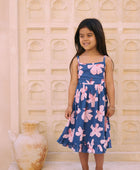 Hili Dress in Koki'o Blossom (Navy)