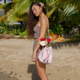 Holoholo Drawstring Purse in Ma'o Hau Hele (Sand)