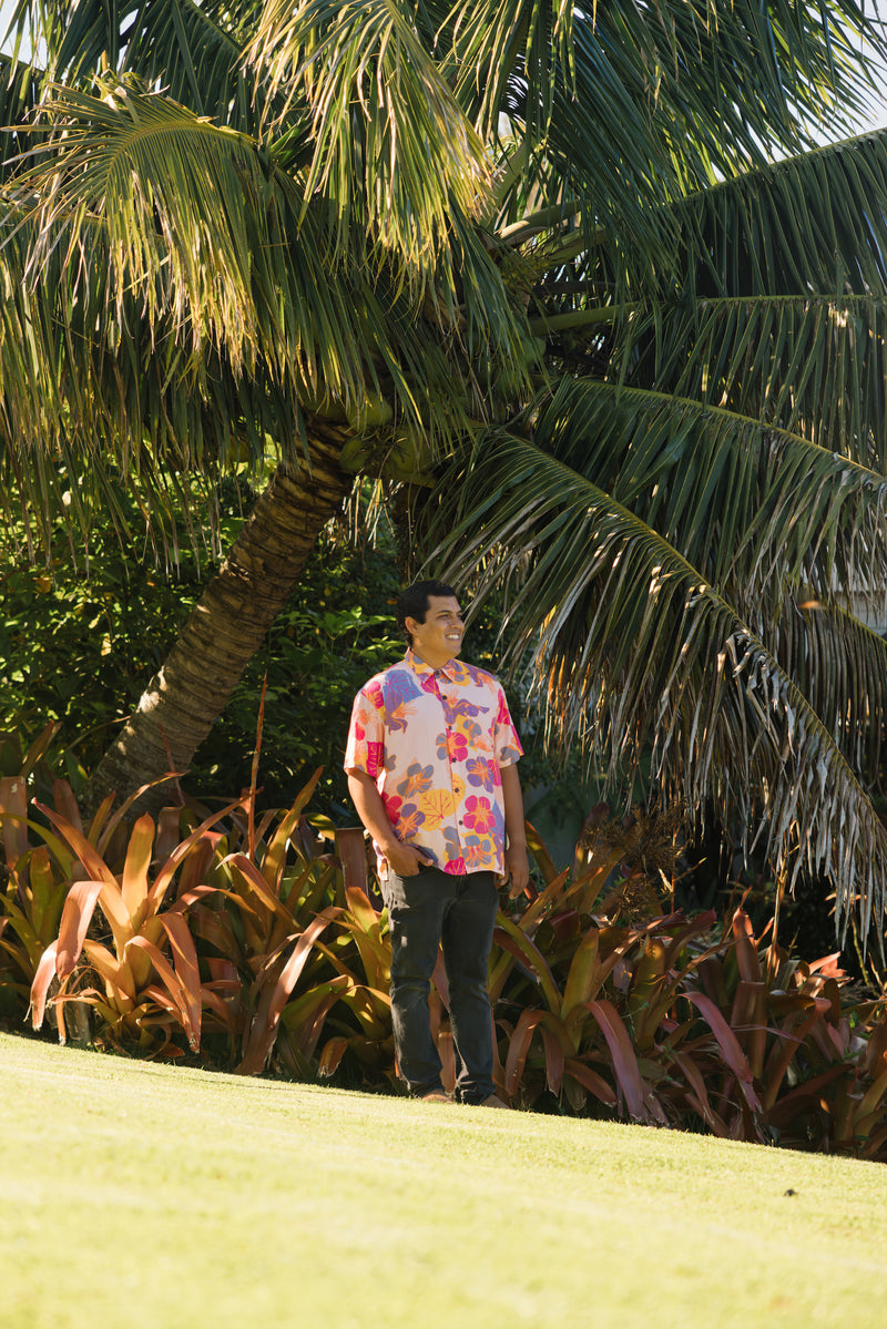 Men's Kahana Button-Up in Ko'oloa'ula