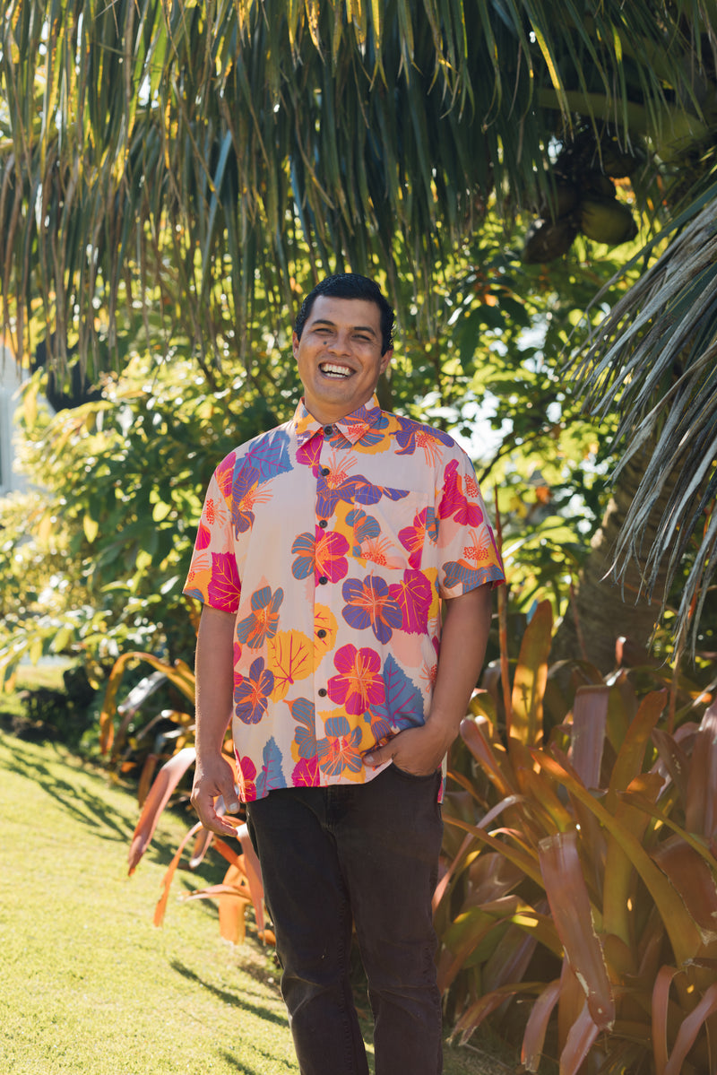 Men's Kahana Button-Up in Ko'oloa'ula