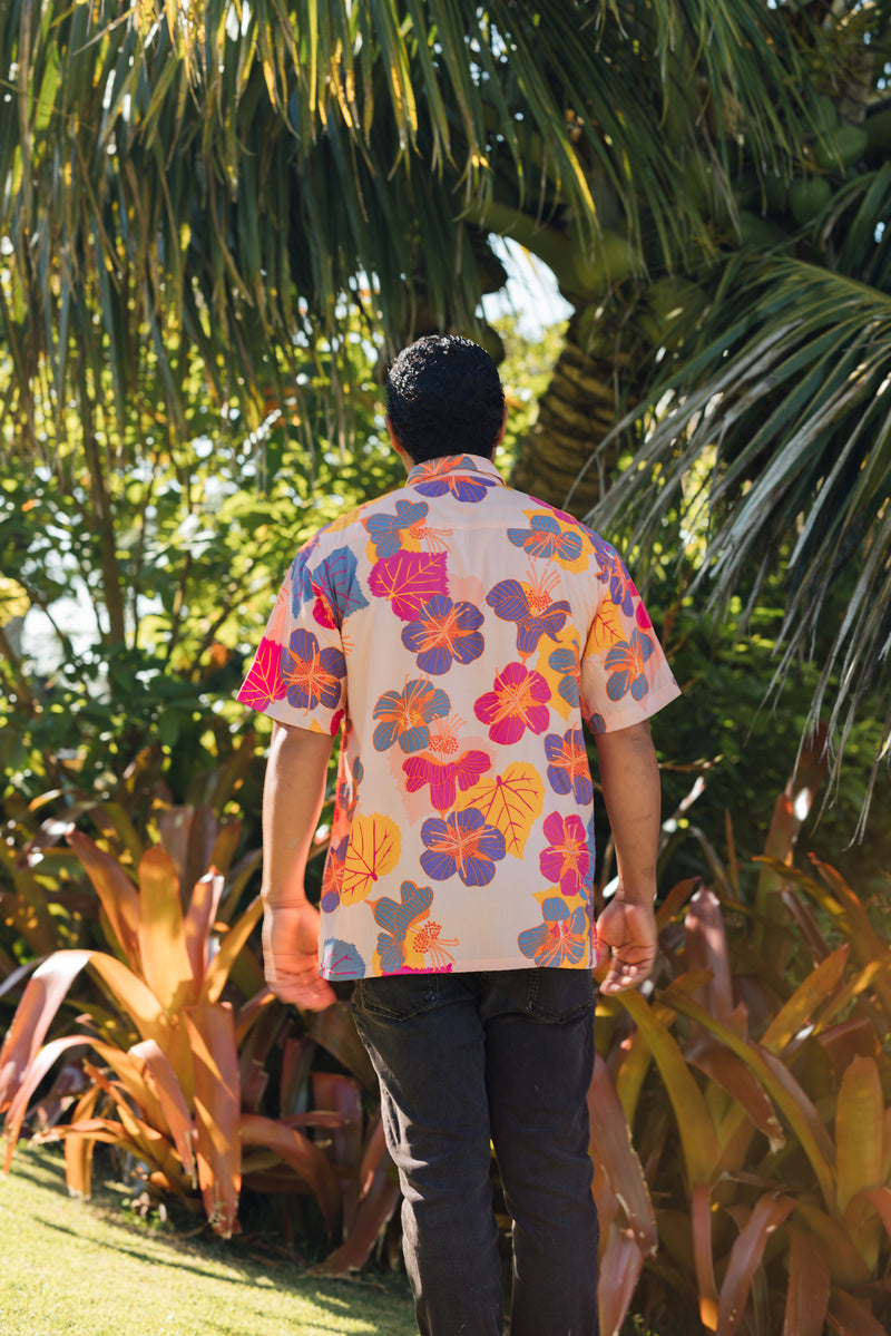 Men's Kahana Button-Up in Ko'oloa'ula