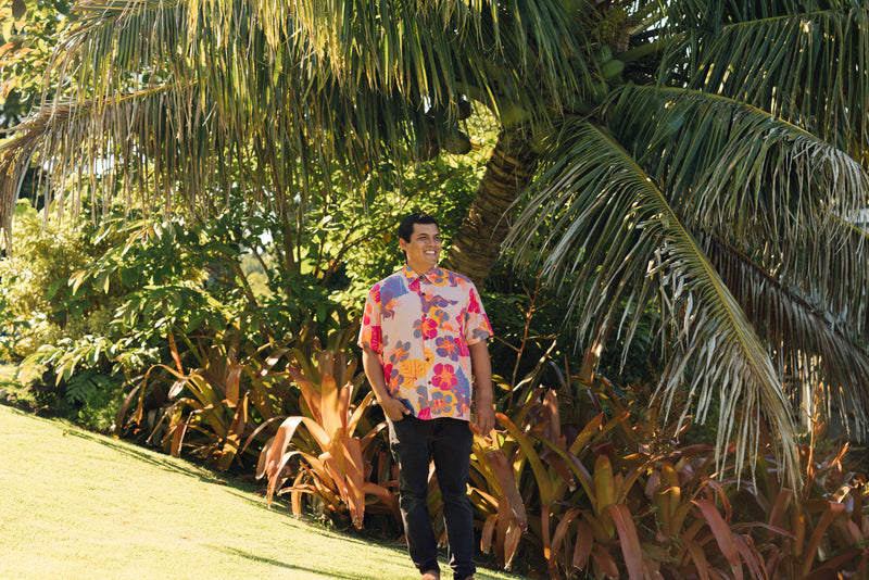 Men's Kahana Button-Up in Ko'oloa'ula