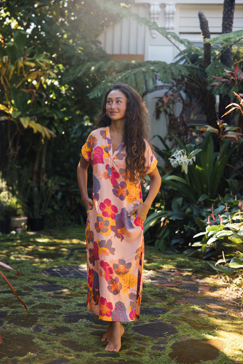 Tide Dress in Ko'oloa'ula