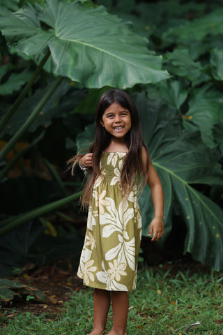 Kaia Dress in Naupaka Garden