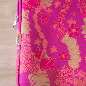 pink padded laptop case with lei print