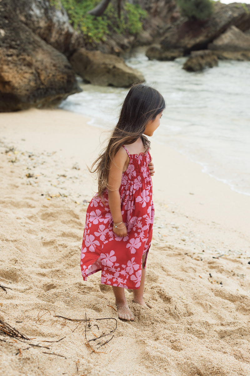 Kaia Dress in Island Retro (Berry)