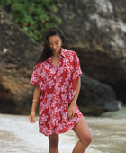 Kaimana Dress in Island Retro (Berry)