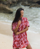 Kaimana Dress in Island Retro (Berry)