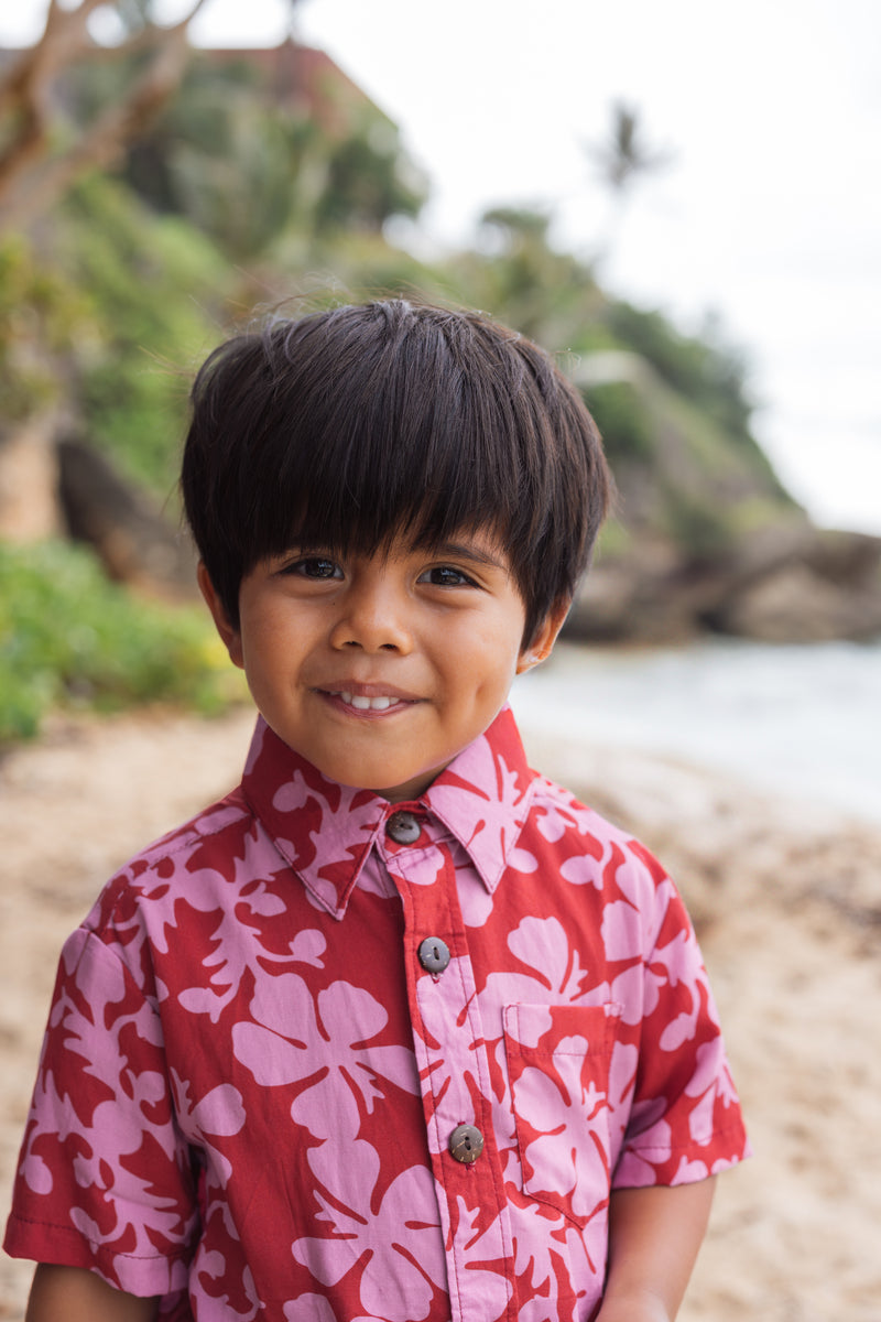 Maverick Button Up in Island Retro (Berry)