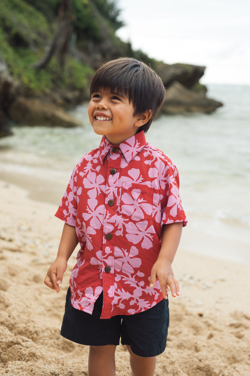 Maverick Button Up in Island Retro (Berry)