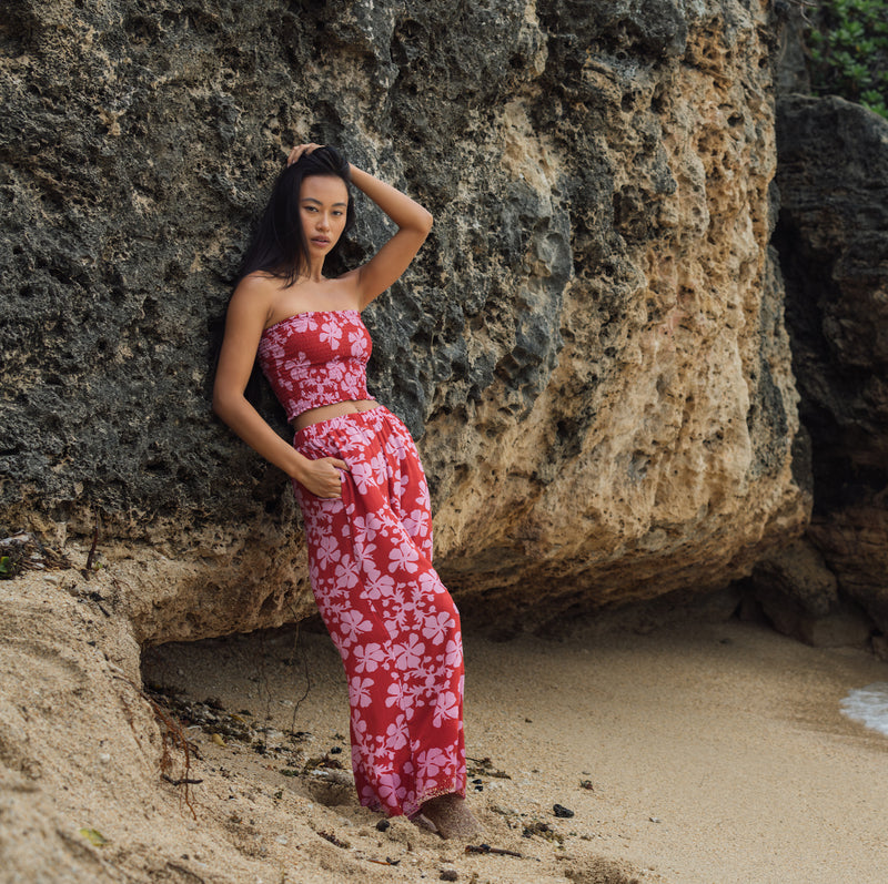 Rumi Bandeau in Island Retro (Berry)