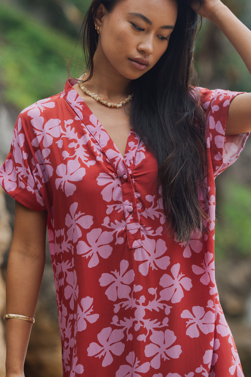 Tide Dress in Island Retro (Berry)