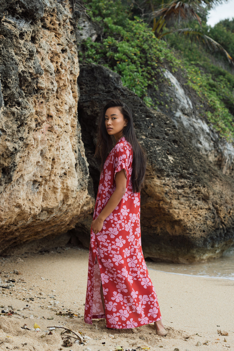 Tide Dress in Island Retro (Berry)