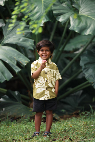 Maverick Button-Up in Naupaka Garden