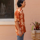 Men's Kahana Button-Up in Nā'ū