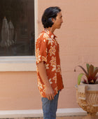 Men's Kahana Button-Up in Nā'ū