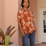 Men's Kahana Button-Up in Nā'ū