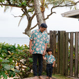 Men's Kahana Button-Up in Koki'o Blossom (Teal)