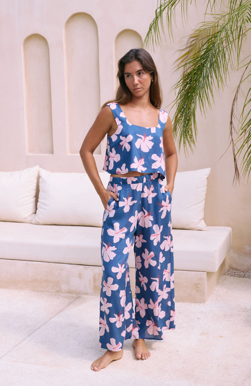 Elodi Pant in Koki'o Blossom (Navy)