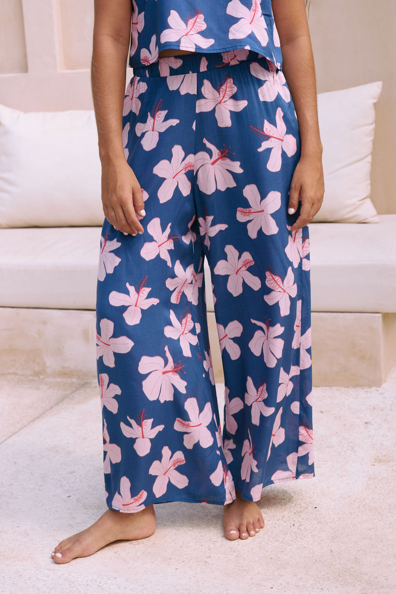 Elodi Pant in Koki'o Blossom (Navy)