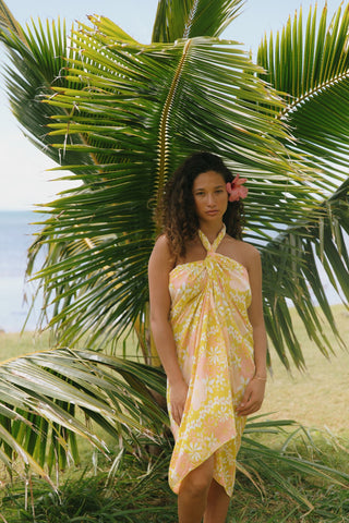 Pareo in Tropical Garden