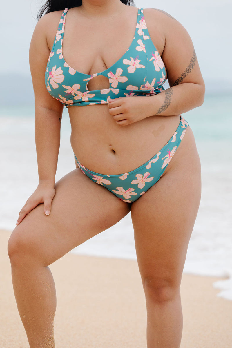 Sunset Swim Top in Koki'o Blossom (Teal)