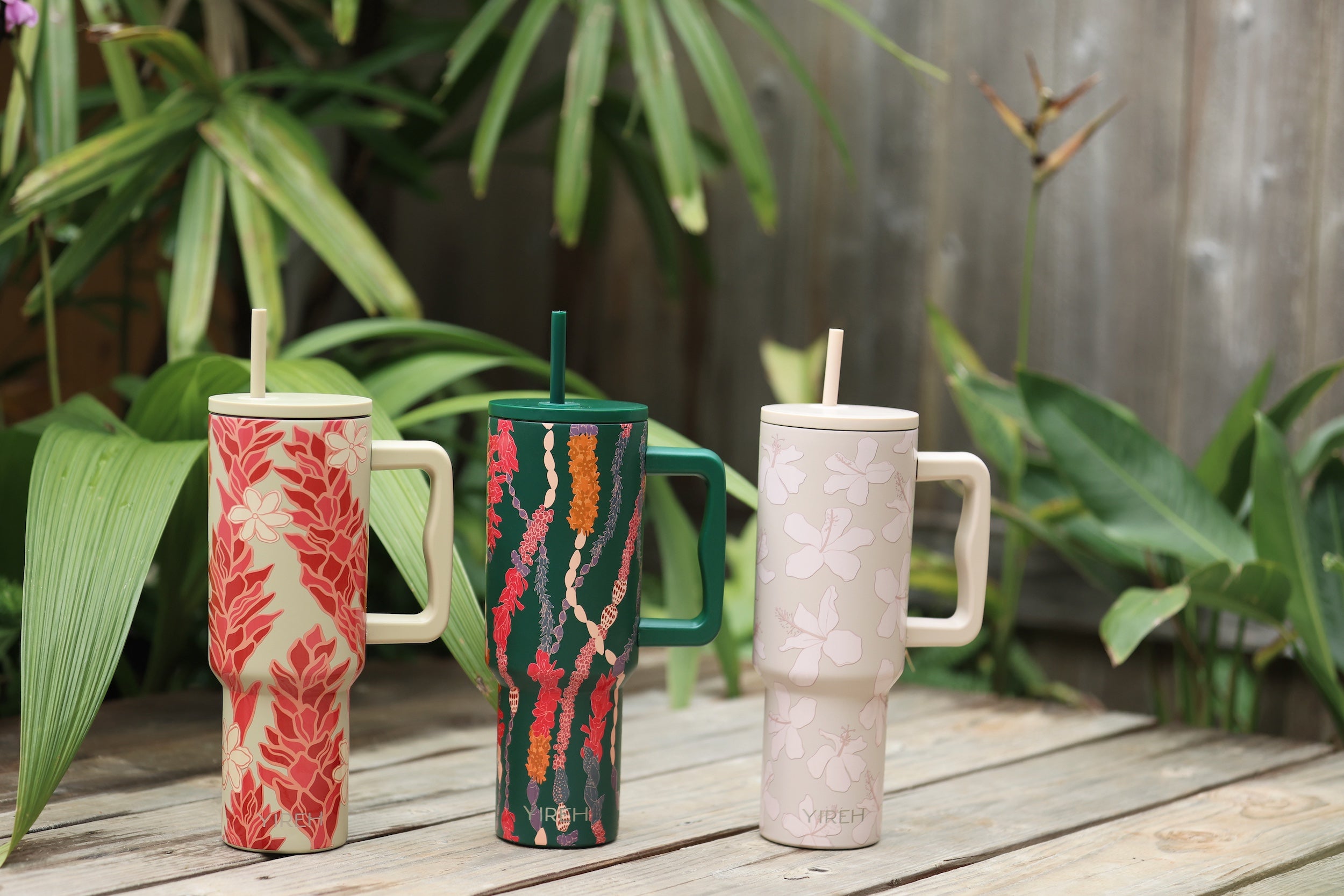 tan tumbler with kokio print