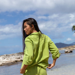 YIREH Millie Short in Parakeet - Rayon Women's Shorts (w/ A La Mode Button-Up In Parakeet)